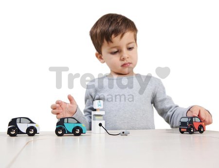 Drevené elektromobily Smart Car Set Tender Leaf Toys s nabíjacou stanicou a 3 autíčkami od 18 mes