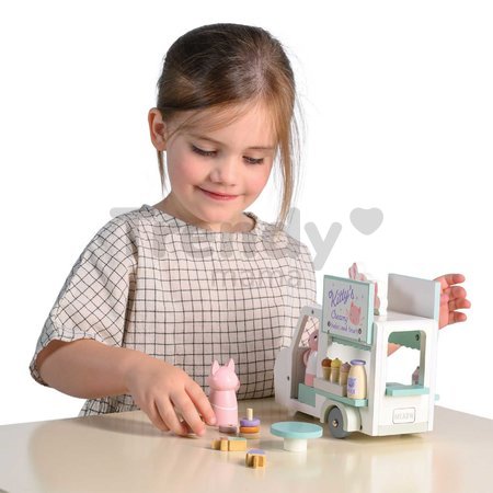 Drevené autíčko s mliečnym barom Kitty´s Milkshake Van Tender Leaf Toys s 3 figúrkami mačičiek