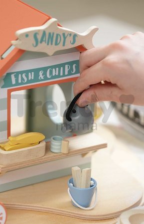 Drevený stánok s občerstvením na pláži Sandy´s Beach Hut Tender Leaf Toys s lehátkom a 3 figúrky čajok