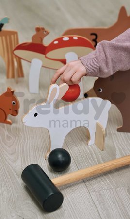 Drevená sada na kroket Woodland Indoor Croquet Set Tender Leaf Toys 2 palice s loptičkami a 6 bránok v tvare zvieratiek v plátenej taške