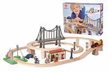 Drevená vláčikodráha so stanicou Train Set with Bridge Eichhorn s rušňom 2 vozňami mostom a doplnkami 54 dielov 450 cm dĺžka koľajníc