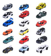 Prémium kisautók Premium Cars Majorette fémből felfüggesztéssel nyithatóak és gyűjtőkártyával több fajta