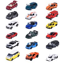 Mașinuță premium Premium Cars Majorette din metal care se poate deschide cu suspensie și card colecționar diferite modele