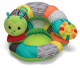 Vankúšik pre hru na brušku Húsenica Prop-A-Pillar Tummy Time & Seated Support Infantino s opierkou a odnímateľnými hračkami s hryzátkom od 0 mes