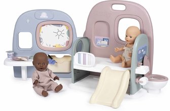 Domček pre bábiku s 5 hernými zónami Baby Care Childcare Center Smoby skladací a prenosný so 6 doplnkami