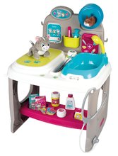 Cabinet veterinar cu un pisoi și un hamster Veterinary Center Smoby cu birou medical si cada cu 18 accesorii
