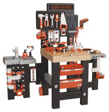 Pracovní stůl trojkřídlý na kolečkách Black&Decker Mega Center Smoby strojírenství instalatérství malování a tesařství 100 doplňků 103 cm výška