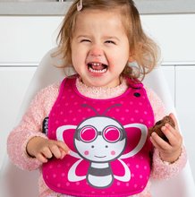 Bavețică pentru copii și suport pentru sticlă Albinuța Baby Bib & Bottle Holder toTs-smarTrike roz de la 0 luni