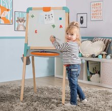 Drevená tabuľa obojstranná Wooden Board Smoby magnetická/na kriedu výškovo nastaviteľná skladacia s 80 doplnkami SM410401