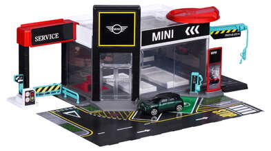 Garáž s predvádzacou platformou Mini Showroom Majorette s kovovým modelom autíčka Mini 1:64 od 5 rokov