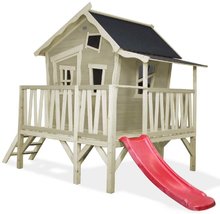 Domček cédrový na pilieroch Crooky 350 Exit Toys s vodeodolnou strechou verandou a šmykľavkou sivo béžový