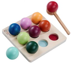 Drevená hra na triedenie guličiek Montessori sorting Balls Eichhorn 9 guličiek s lyžicou a základňou od 24 mes EH6033