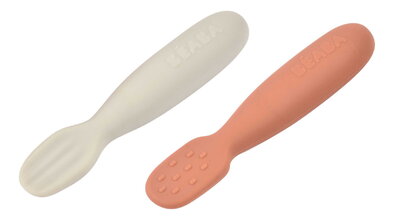 Ergonomické tréningové lyžičky Silicone Pre-Spoons Terracotta Velvet Grey Beaba zo silikónu na samostatné jedenie 2 kusy od 4 mes BE913579