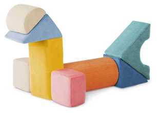 Textilné penové tvary Tumble-y Towers B-Toys 8 farebných kociek na rozvoj hmatu a zmyslov od 6 mes BTBX2452Z
