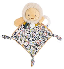 Plyšový lvíček na mazlení s chrastítkem Lion Rattle Boh'aime Doudou et Compagnie v dárkovém balení žlutý 22 cm od 0 měsíců