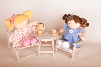 Drevené skladacie kreslo pre bábiky Folding armchair My little furniture Jolijou pre bábiky a plyšové hračky s veľkosťou 35 cm JJ6069