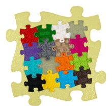Ortopedická podložka Nano puzzle v puzzle MUFFIK pre zdravý vývoj chodidiel pastelovo žltá
