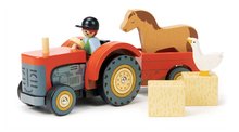 Drevený traktor s vlečkou Farmyard Tractor Tender Leaf Toys s figúrkou farmára a zvieratkami od 18 mes