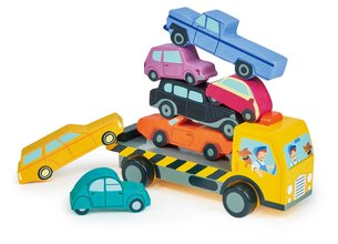 Dřevěná stohovatelná autíčka Stacking Cars Tender Leaf Toys 7 druhů autíček pro rozvoj jemné motoriky od 18 měsíců