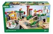 Drevená vláčikodráha s magnetickým žeriavom v horách Cargo Mountain Set BRIO 49 dielov s nákladným výťahom vláčikom a helikoptéra s autíčkom a 2 figúr
