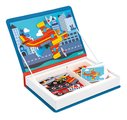 Magnetická kniha Požiarnici Firefighters Magnetibook Janod 60 magnetiek a 18 šablón