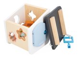Drevená didaktická hračka Vtáčia búdka Bird House Shape Sorter Sweet Cocoon Janod na triedenie tvarov a farieb od 18 mes J04062
