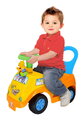Odrážadlo Macko Pu Pooh Activity Ride On Kiddieland so zvukom a svetlom od 12 mes