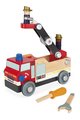 Drevené auto a stavebnica Hasiči DIY Fire Truck BricoKids Janod 45 dielov J06469