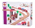 Drevená vláčikodráha s požiarnou stanicou Train Set Firestation Eichhorn s vlakom 33 dielov 235 cm dĺžka koľajníc