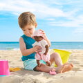 Bábika do vody Baby Bath Alyzée Mon Premiere Poupon Corolle s klobúčikom s hnedými klipkajúcimi očami a kačičkou 30 cm od 18 mes