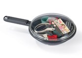 Panvica s obedovou súpravou 100% Chef Écoiffier 32 cm s hrncami taniermi príbormi šálkami 18 dielov od 18 mes