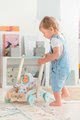 Drevené chodítko a kočík Wooden Baby Walker Pilow Corolle s mäkkým vankúšom pre bábiku od 12 mes