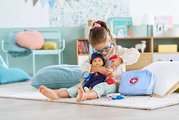 Lekárska taštička pre bábiku My Doctor Suitcase Corolle so zvukom a svetlom pre 30-42 cm bábiku 8 doplnkov od 18 mes