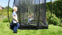 Trampolína s ochrannou sieťou Silhouette Ground Exit Toys prízemná 153*214 cm čierna