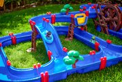 Vodná dráha Mega Water Wheel AquaPlay viacposchodová s vodným mlynom a šmykľavkou s loďkami figúrkami a doplnkami