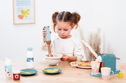 Raňajková sada s kávovarom a vaflovačom 3v1 Vert Azur Écoiffier so 4 vafľami a mixérom 21 doplnkov od 18 mes