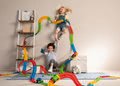 Flexibilná autodráha FleXtreme Discovery Set Smoby 184 dielov dráhy a 440 cm dlhá s elektronickým svietiacim autom od 4 rokov