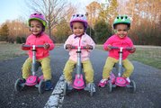 Kolobežka a odrážadlo T1 smarTrike 3v1 s T-lock systémom, nastaviteľným sedadlom a rúčkou šedo-ružová od 15 mes