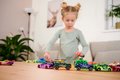 Autíčka zberateľské s neónovým efektom Tune Up's 3 Majorette kovové 28 prekvapení dĺžka 7,5 cm od 5 rokov
