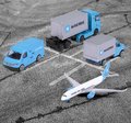 Autíčka prepravné MAERSK 4 Pieces Giftpack Majorette kovové 7,5 cm dĺžka sada 4 druhov v darčekovom balení