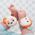 Hrkálky na ruku Opička a Panda Wrist Rattles Infantino na suchý zips od 0 mes