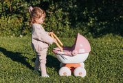 Hlboký kočík s textilom Pram Soft Baby Nurse Smoby pre 42 cm bábiku s 54 cm vysokou ergonomickou rúčkou od 18 mes