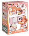 Kuchynka s jedálenskou stoličkou pre bábiku Baby Nurse Kitchen & High Chair Smoby s kuchynským robotom 7 doplnkov od 18 mes
