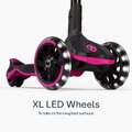 Kolobežka trojkolesová s rozšíriteľnou doskou Xtend Pink Scooter smarTrike skladacia s výškovo nastaviteľnými riadidlami a LED kolesami od 3 do 12 rok