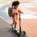Kolobežka trojkolesová s rozšíriteľnou doskou Xtend Lime Scooter smarTrike skladacia s výškovo nastaviteľnými riadidlami a LED kolesami od 3 do 12 rok