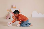 Kočík športový s otočnými kolieskami Pop Pushchair Soft Baby Nurse Smoby s textilným poťahom pre 42 cm bábiku výška rúčky 53 cm od 18 mes