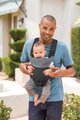Nosič pre dieťa Flip 4v1 Light & Airy Convertible Carrier Dark Grey Infantino 4 spôsoby nosenia tmavosivý od 3,6-14,5 kg od 0 mes