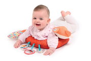 Vankúšik pre hru na brušku Líška Activities Cushion Ludi so zrkadlom, hrkálkou a knižkou od 3 mes LU30101