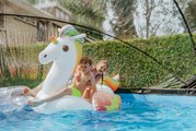 Bazén s krytom pieskovou filtráciou a tepelným čerpadlom Stone pool Exit Toys kruhový oceľová konštrukcia 427*122 cm šedý od 6 rokov