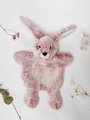 Plyšový zajačik na bábkové divadlo Bunny Puppet Sweety Mousse Histoire d’ Ours ružový 25 cm od 0 mes